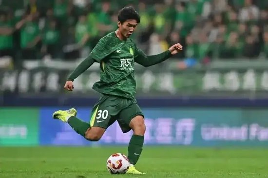 6比1血洗山东，国安残阵逆转重现18年前神迹