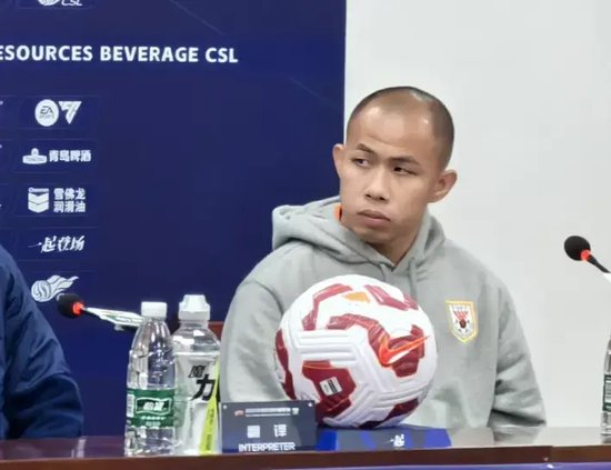 崔康熙:高准翼非大伤 9天3赛轮换看情况 崔康熙:高准翼非大伤 9天3赛轮换看情况