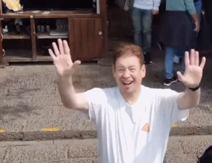 斯卢茨基焦虑升级:间歇期游张家界减压,中场开启“吹风机”模式 斯卢茨基焦虑升级:间歇期游张家界减压,中场开启“吹风机”模式