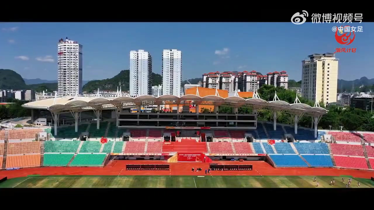2012年龄段女足精英训练营广西平果结营 60余名球员参与对抗实训