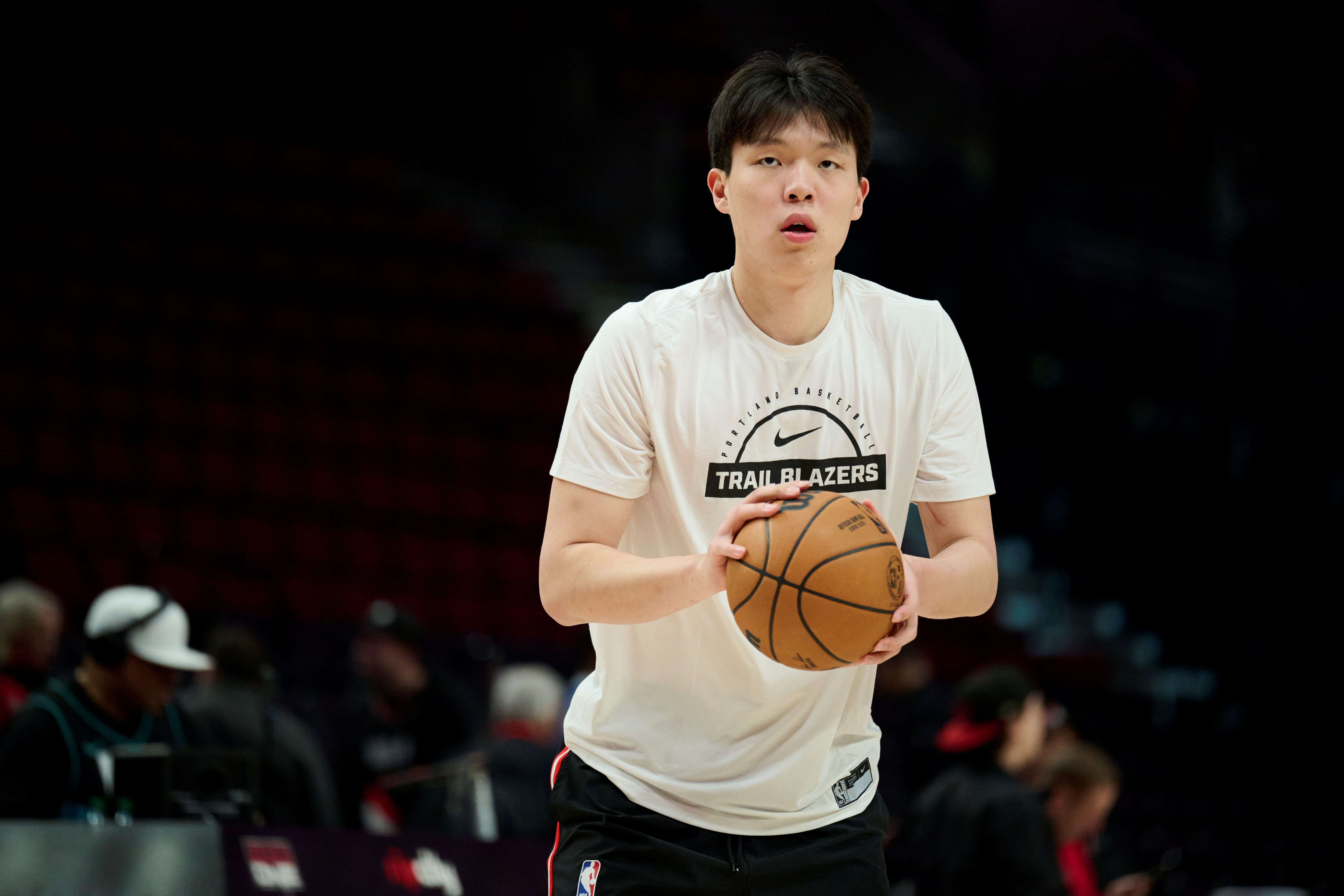 翻译曝杨瀚森NBA试训细节:6点起床一周6练 曾7天6赛